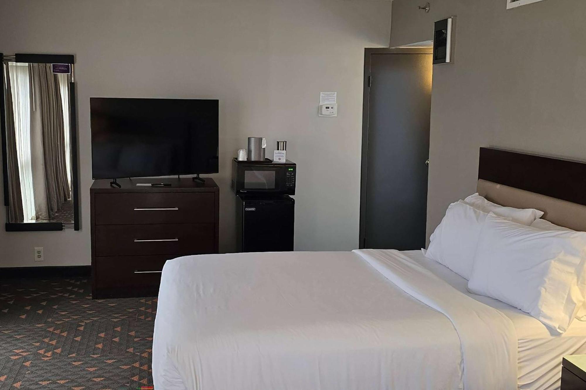 Wyndham Rochester Downtown Exterior foto